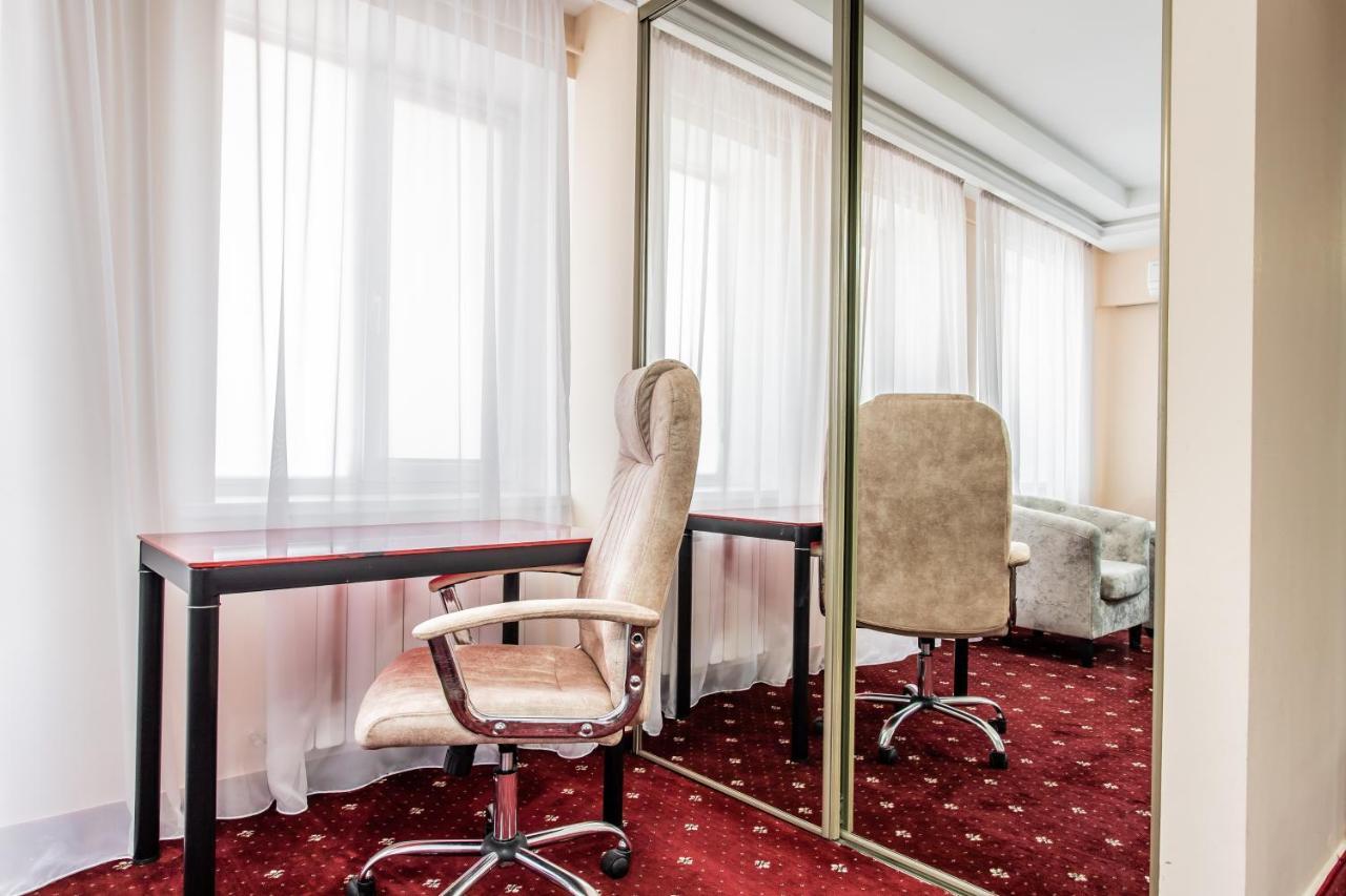 Star Rent Hotel Chisinau Ngoại thất bức ảnh