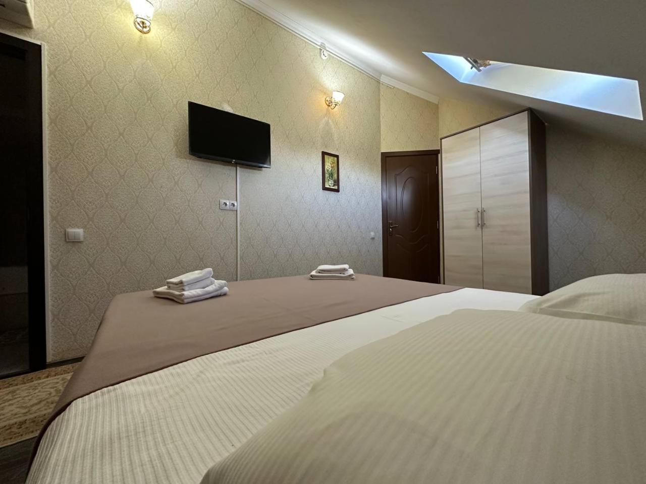 Star Rent Hotel Chisinau Ngoại thất bức ảnh